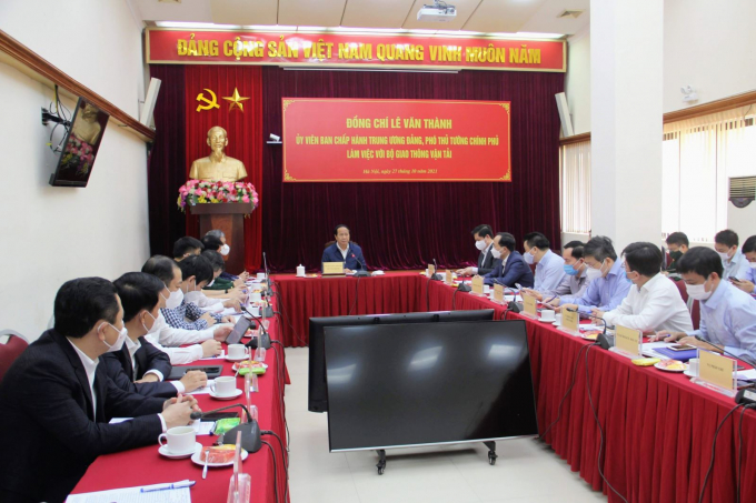 0E838B3E-64CC-47AA-8ED6-CB617250DA8A.