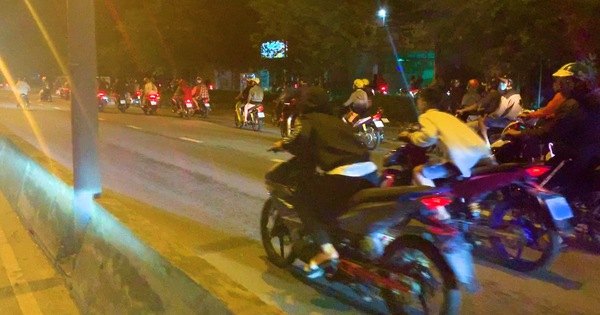 hinh-dua-xe-1607231899102832786679-crop-1618795292