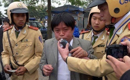 csgt-do-nong-do-con-trong-mau-1