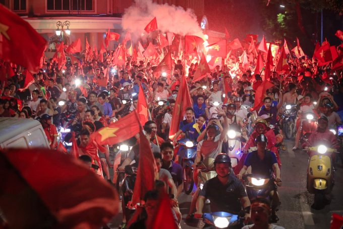 40318560_291776854750542_6044803385469698048_n