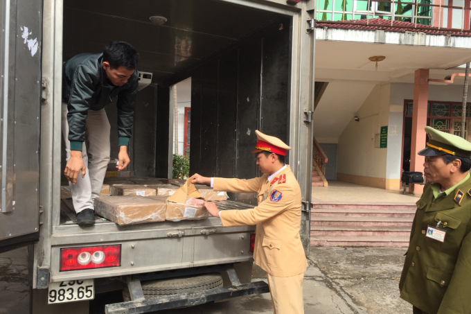 z1232010333587_4c5200fa05e297fc46a65f47904d6b55