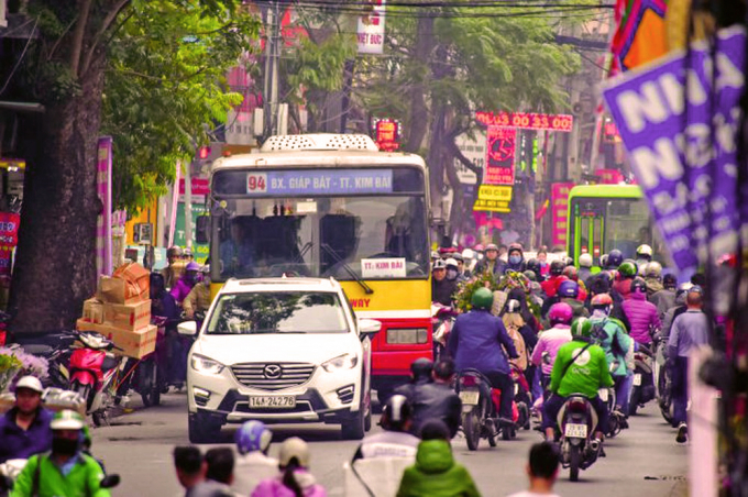 1805d4f23bb3d2ed8ba2