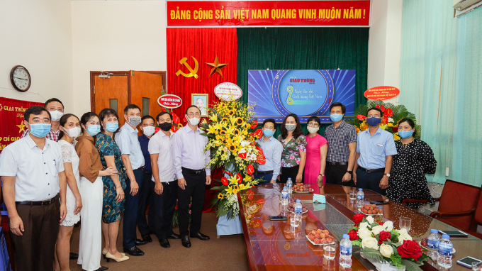 Tạp chí GTVT đi sâu, thông tin tường minh những vấn đề của ngành GTVT - Ảnh 2.