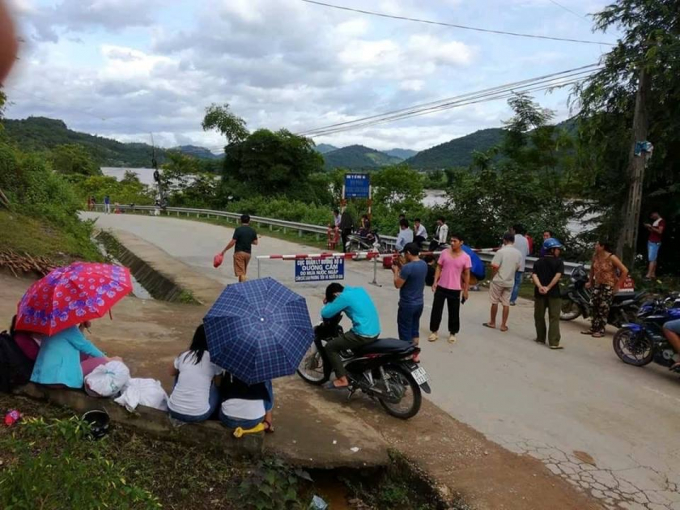 80C515DF-4B11-4AB8-ABD6-54684AD0547C.