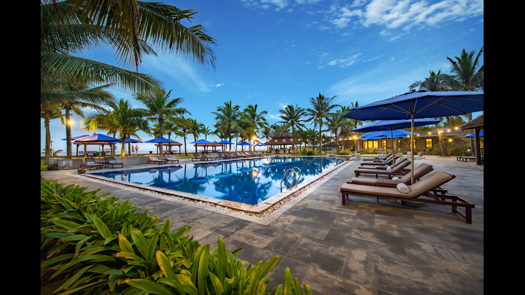 9B1433A6-FD76-472C-89B9-1F72CED0A8BF