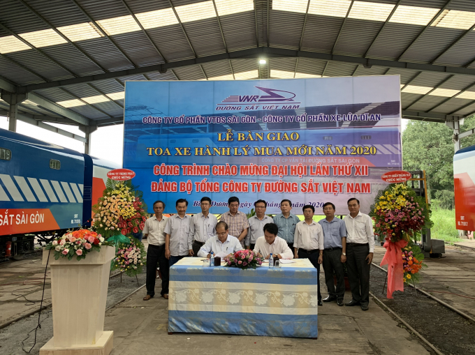 35013eb7855e7900204f