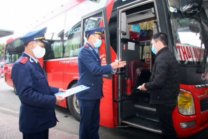 Người điều khiển phương tiện, hành khách phải tuân thủ “5K”, khai báo y tế, thực hiện nghiêm các biện pháp phòng, chống dịch…