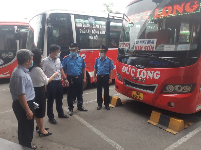 Bà Phan Thị Thu Hiền, Phó tổng cục trưởng Tổng cục Đường bộ VN yêu cầu nhà xe không được tăng giá vé, nhồi nhét hành khách