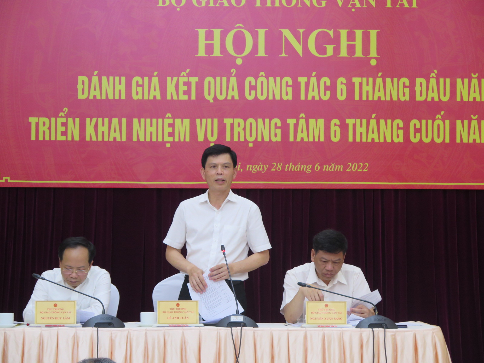 Thứ trưởng Bộ GTVT Lê Anh Tuấn chủ trì Hội nghị đánh giá kết quả công tác 6 tháng đầu năm, triển khai nhiệm vụ trọng tâm 6 tháng cuối năm 2022