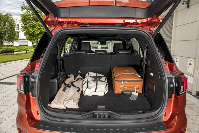 Khoang chứa đồ khổng lồ