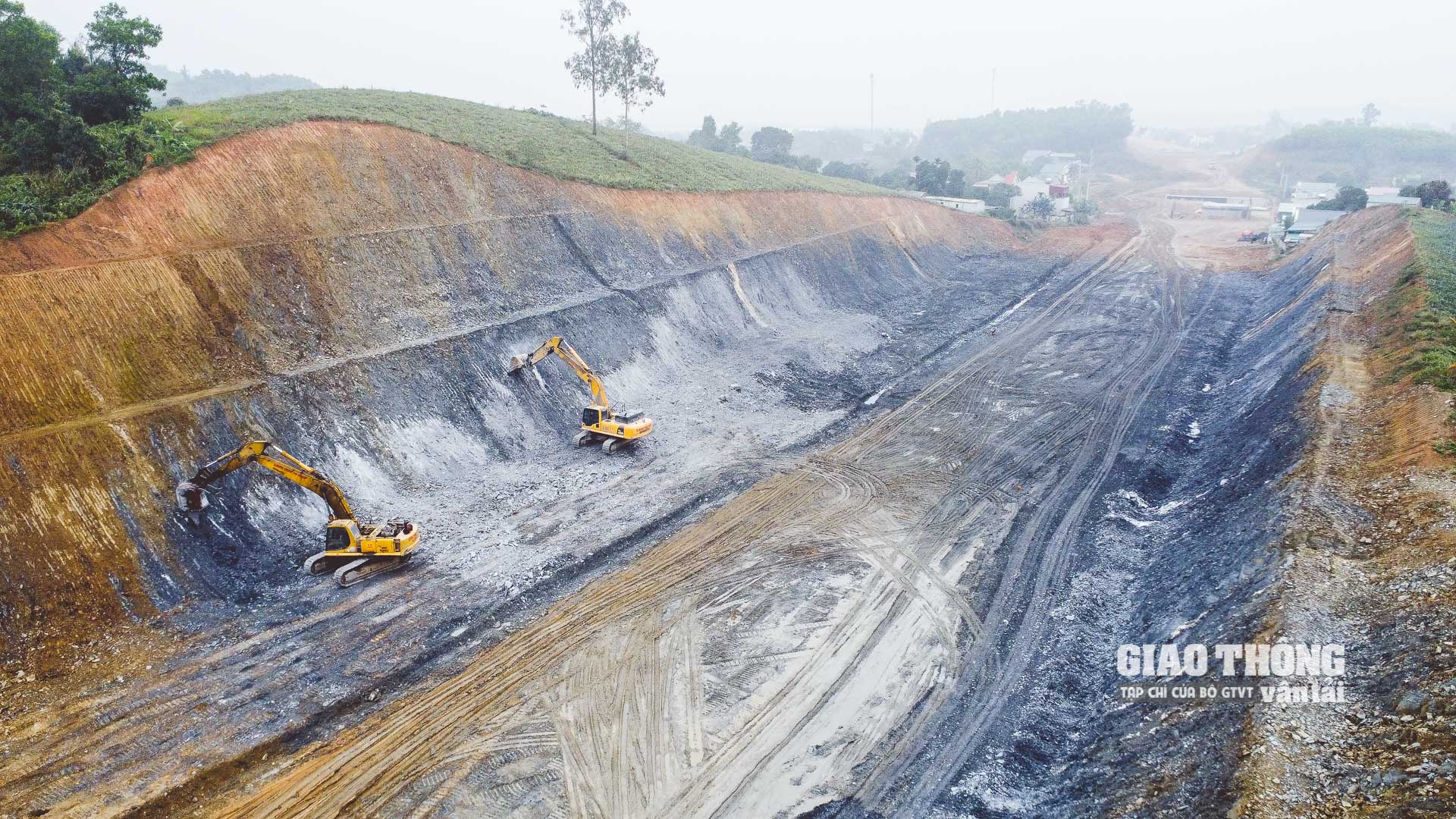 Thi công cao tốc Mai Sơn - QL45