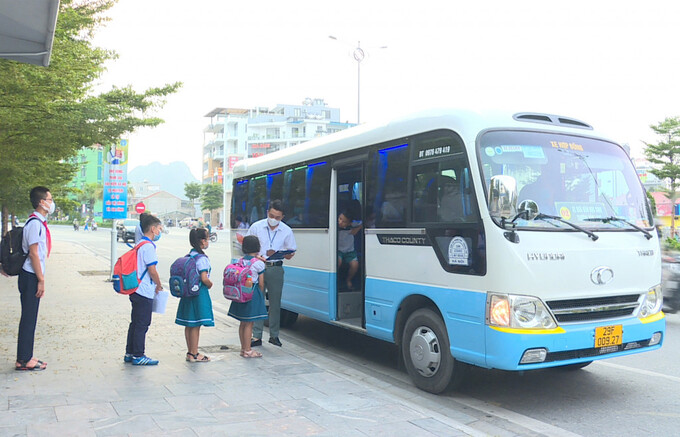 Cuộc thi “An toàn giao thông cho nụ cười ngày mai” năm học 2021-2022 nhận được sự hưởng ứng, tham gia của đông đảo giáo viên, học sinh, học viên cấp trung học cơ sở và trung học phổ thông. (Ảnh minh họa. Theo: Báo Quảng Ninh)