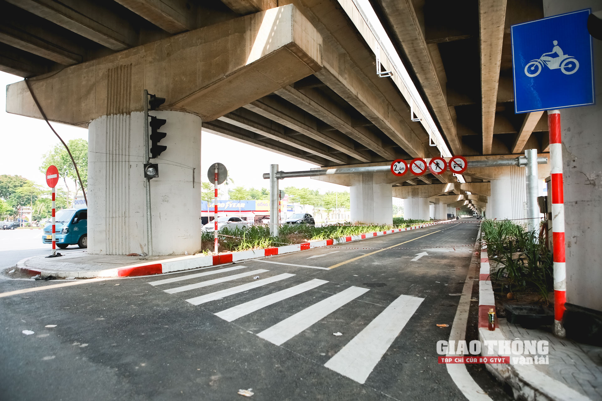 Sau khi đưa vào sử dụng, cầu vòm sắt được kỳ vọng sẽ giảm tải lưu lượng giao thông cho nút giao Thanh Xuân và nút giao Pháp Vân, giải quyết tình trạng ùn tắc giao thông tại nút giao Nguyễn Hữu Thọ - Giải Phóng, khu vực bán đảo Linh Đàm