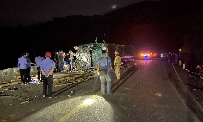 Giao thông được đảm bảo thông suốt sau vụ TNGT.