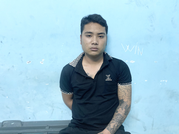 Đối tượng Hoàng Văn Minh tại cơ quan công an.