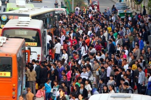 quoc-gia-nho-be-bolivia-dang-su-dung-phuong-tien-c