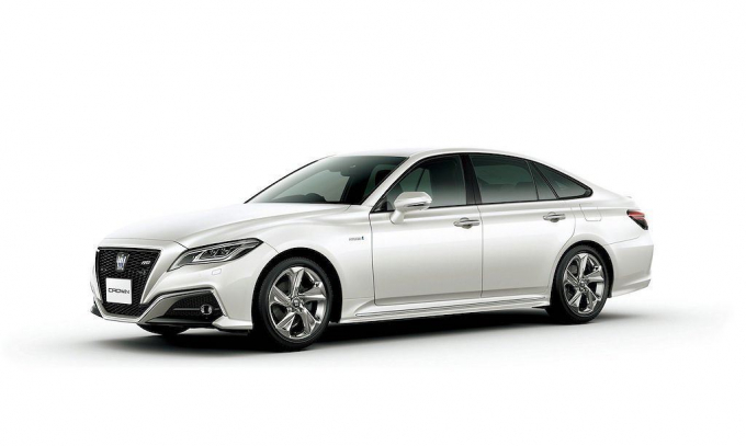 xedoisong_toyota_crown_1_qojb