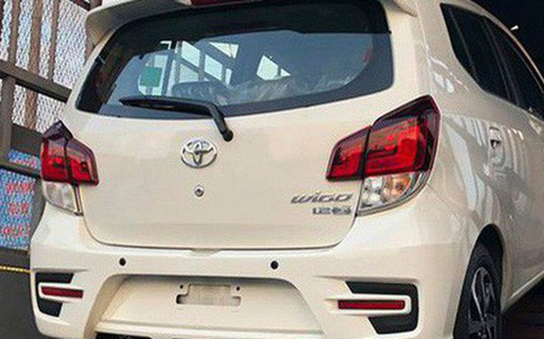 photo1537511220042-15375112202391925777419