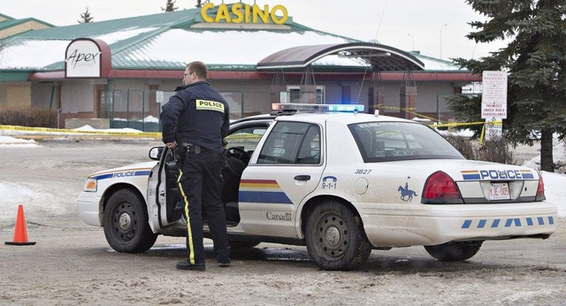 photo-1-15444242972951112282687