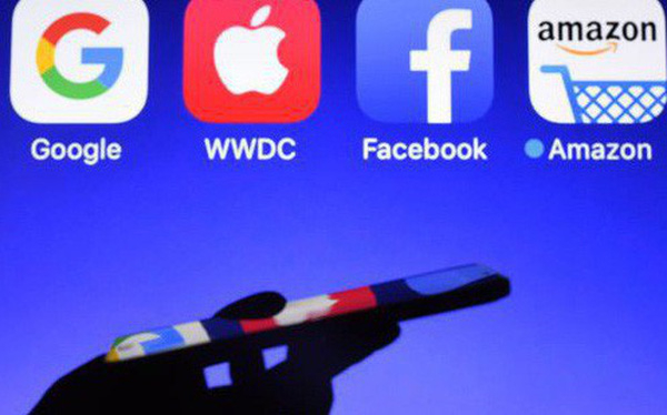 photo1545961330748-1545961331077-crop-154596136054