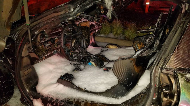 ab30a5f0mclarensennasalomondrinfire3