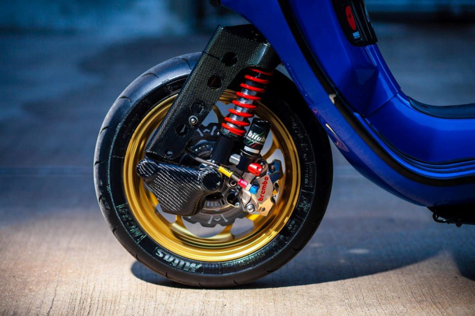 xedoisong_vespa_sprint_300_5_tilj