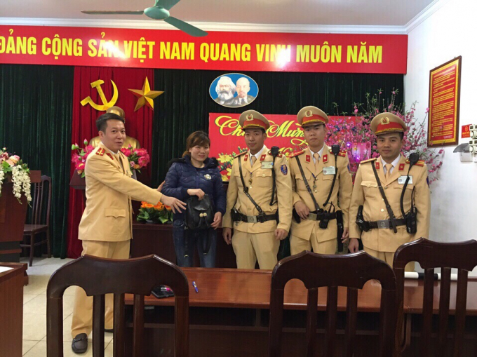 1A8CE432-A71C-434D-8317-437D8A4CCDC9.