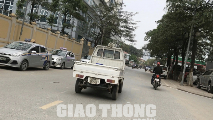 A455E4B2-78CC-4FC7-A550-6CB7B5FD75B0.