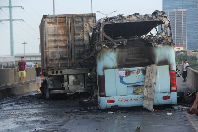 8619DE61-6986-439F-82D1-296D9C4A8A30.