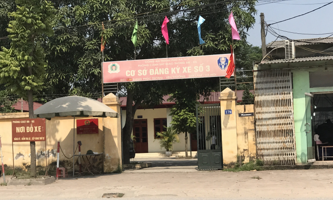 51696E00-2811-4183-B5F2-A1B7BB22B5A7.