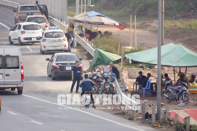 657563BE-8589-42C4-B765-94C42F616FFD.