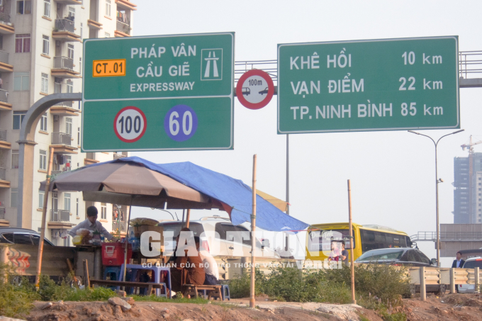 DCF830B4-8A5E-4E58-8928-A70F8192FBC5.