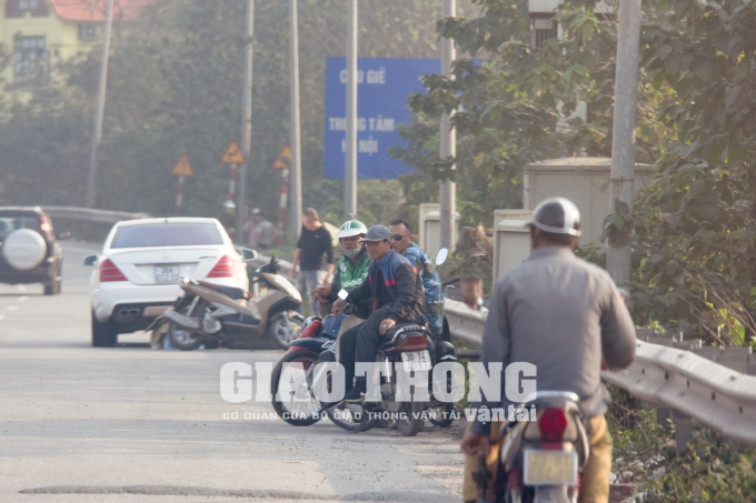 E3E28912-9F04-4F06-A8DB-E6F77EE0441D.