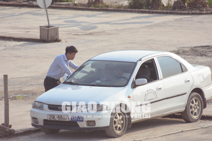 C43EBBD0-A363-4F7D-A409-6E1AAF83841A.