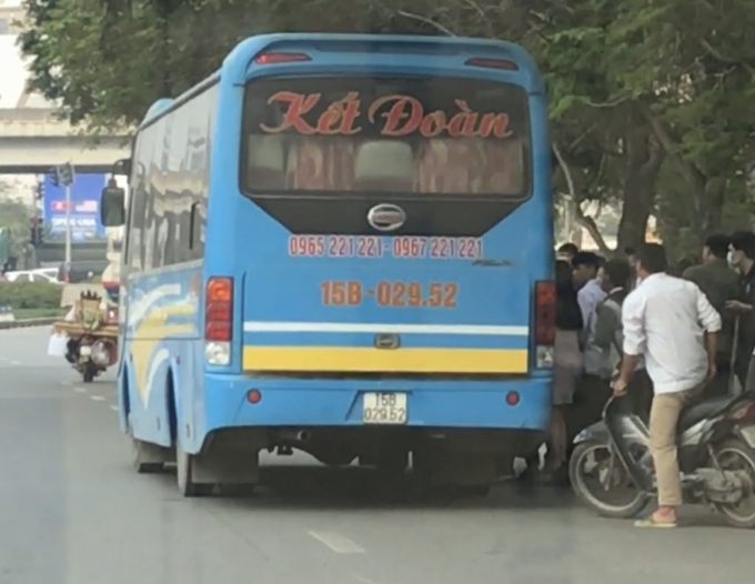 9A7295B9-E7DB-4A51-AE39-658E3195E876.