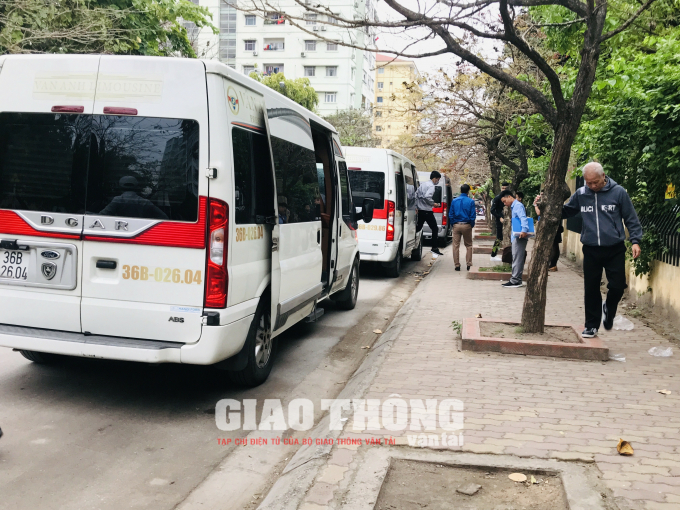 CE81FF63-02C7-469C-8B89-304939412780.