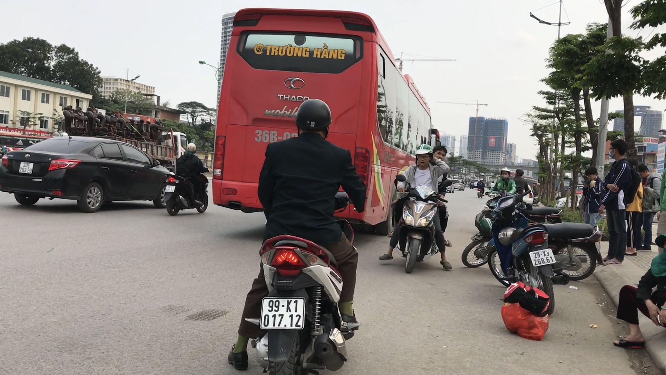 69E1A966-E35F-42D0-8E85-AD016E9B3E00