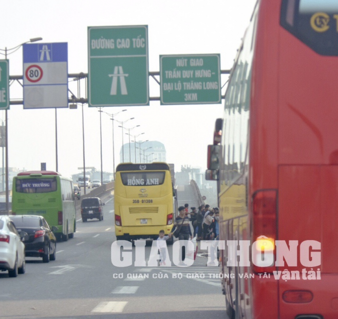 DB5260E7-8730-46CA-B8EE-8B15E682B378.