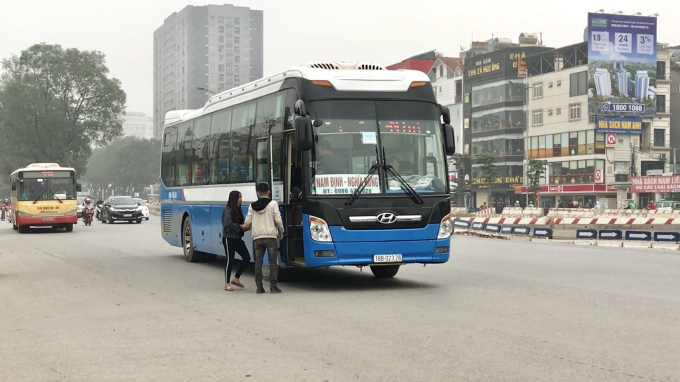 8C355319-A7CC-4D1D-827A-92F4D3DF5152.