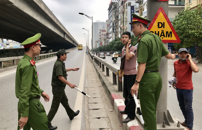 990B8501-39F0-4B8E-9318-FAB34F36767B.