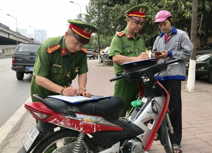 AB1F448B-E8D9-4B54-B659-1C191644E279.