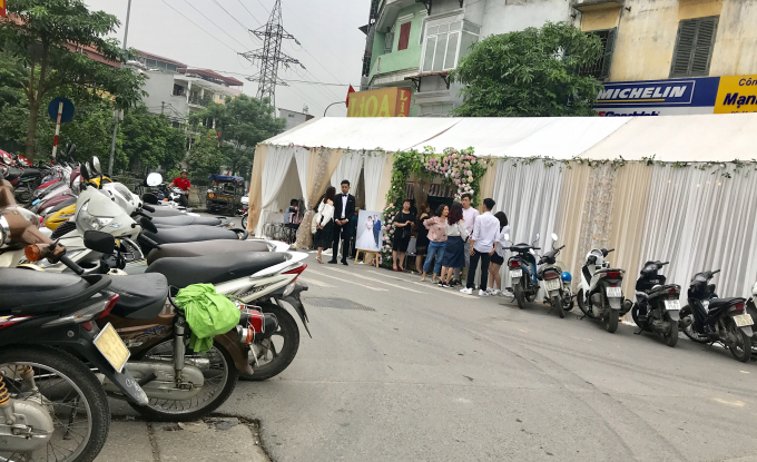 4BEF5F74-422F-4C77-884E-3E0D3DE4AC91.