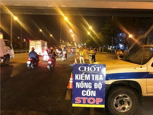 77025FAC-B003-4A14-A9C8-BF2658784374.