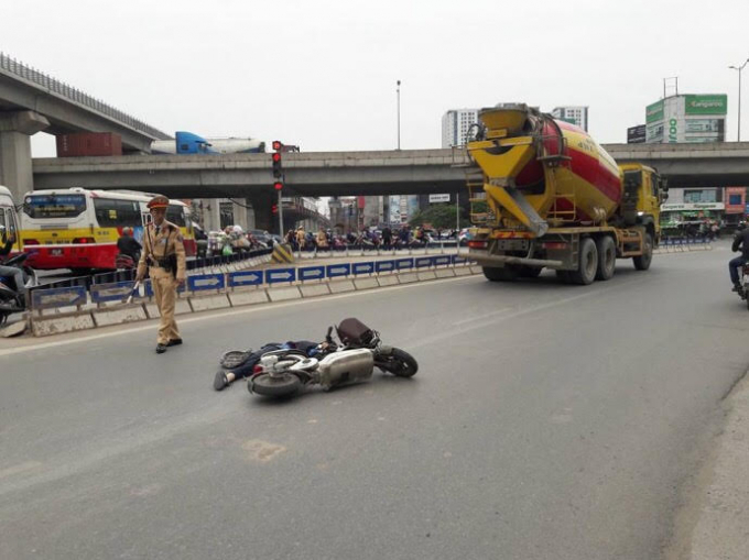 41A9E52B-A277-43A4-9B2E-4F314750526A.