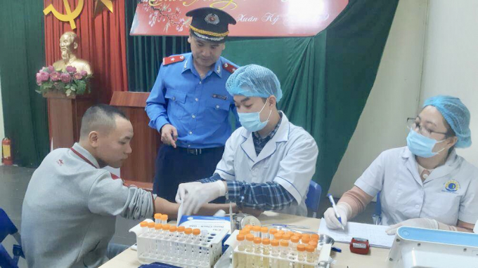 61675EAB-DCE9-4D18-8A47-3A08498BB628.