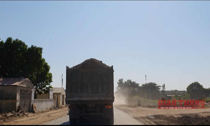 SmartSelect_20191205-112749_Video Player