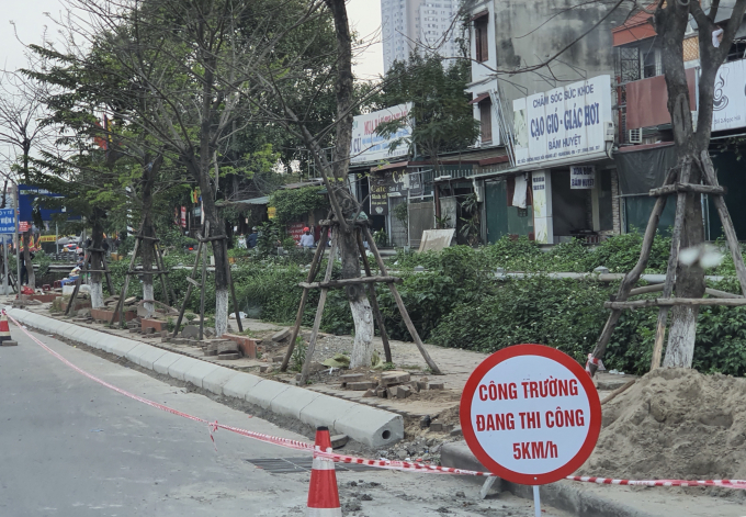 21AC9B7B-AC11-456B-A9AA-31685254A6CB.