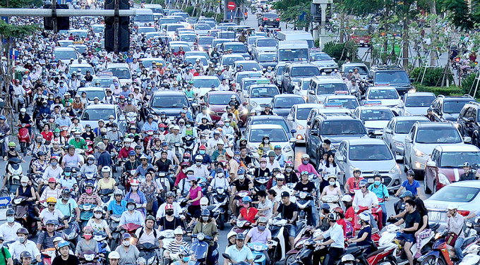 ha-noi-van-lien-tuc-un-tac-trong-gio-cao-diem-1554