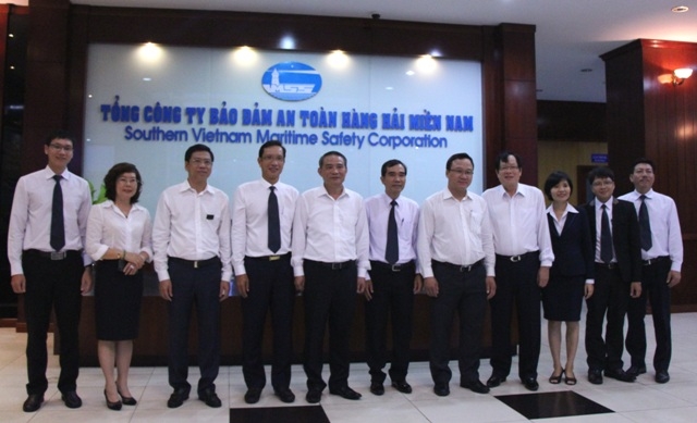 chup anh luu niem TCT