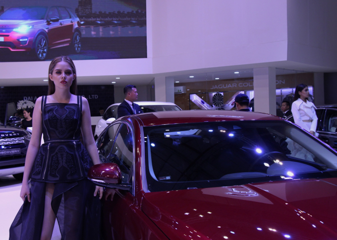 Nguoi mau con kha tre cua Jaguar